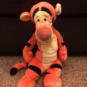 Disney tigger stuffed animal